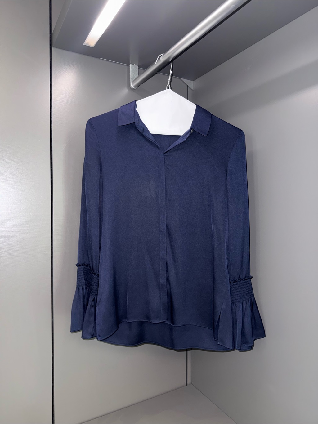 Kobi Halperin Navy Long-Sleeve Smocked Bell Sleeve Blouse